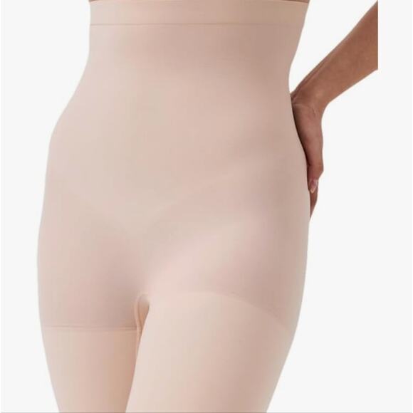 NEW Spanx Higher Power Extended Length High Waisted Power Panty Mid Thigh Short - Picture 13 of 15